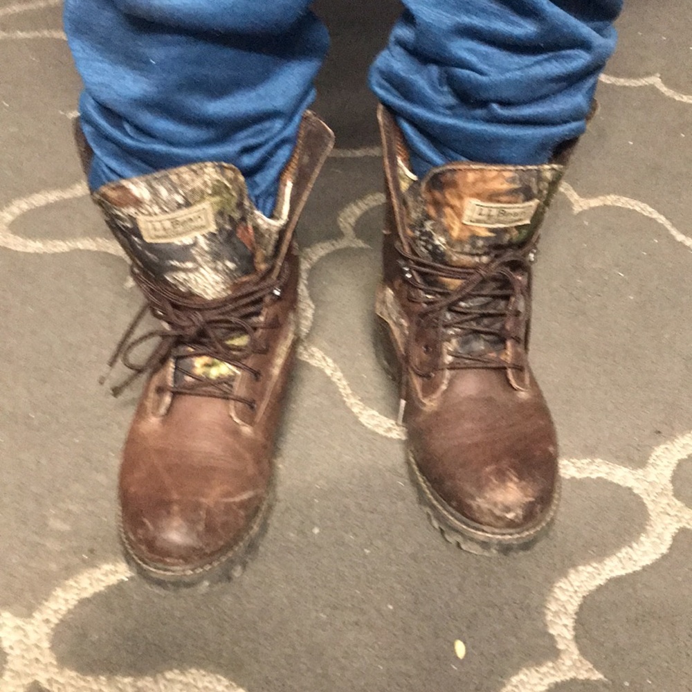 L.L. Bean MEN’S hinting Boots Size 8 Leather excellent for use by hunters or sno - Picture 13 of 17
